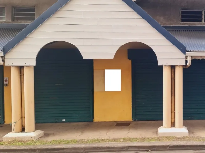 Local commercial 98 m2 Pointe Simon FDF